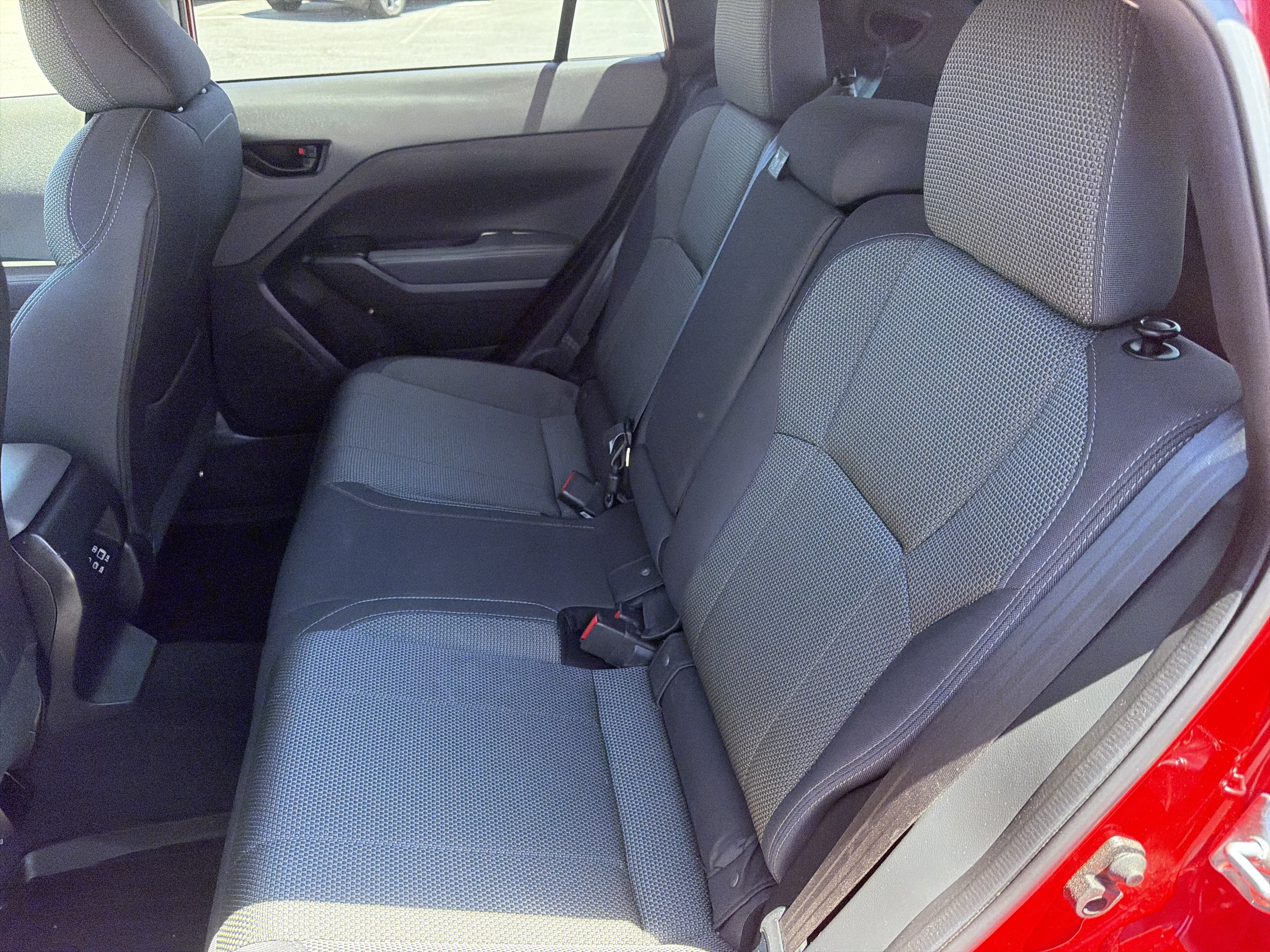 Used 2024 Subaru Crosstrek 2.0i Premium AWD/4WD image 14
