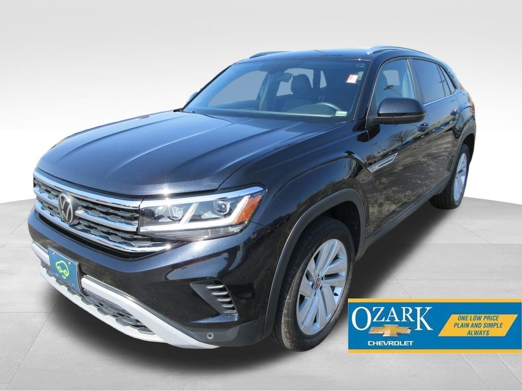 Used 2023 Volkswagen Atlas Cross Sport SE w/ Panoramic Sunroof Package