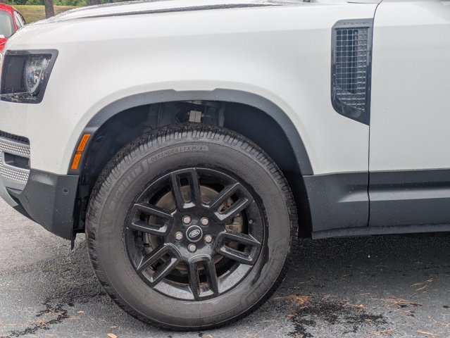 Used 2024 Land Rover Defender 90 S AWD/4WD image 14