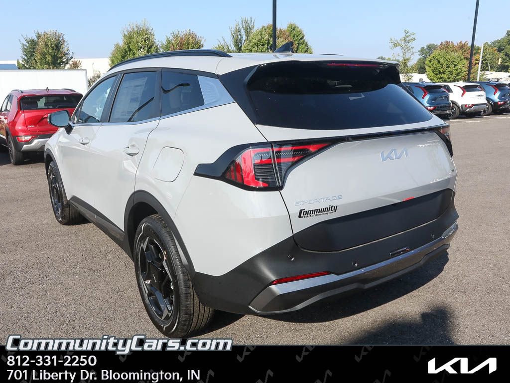 New 2026 Kia Sportage EX w/ EX Panoramic Sunroof Package image 5