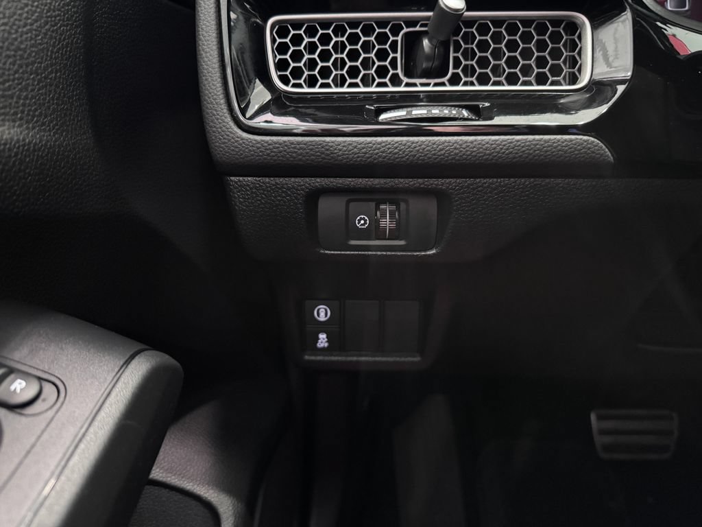 Used 2024 Honda Civic Sport image 23