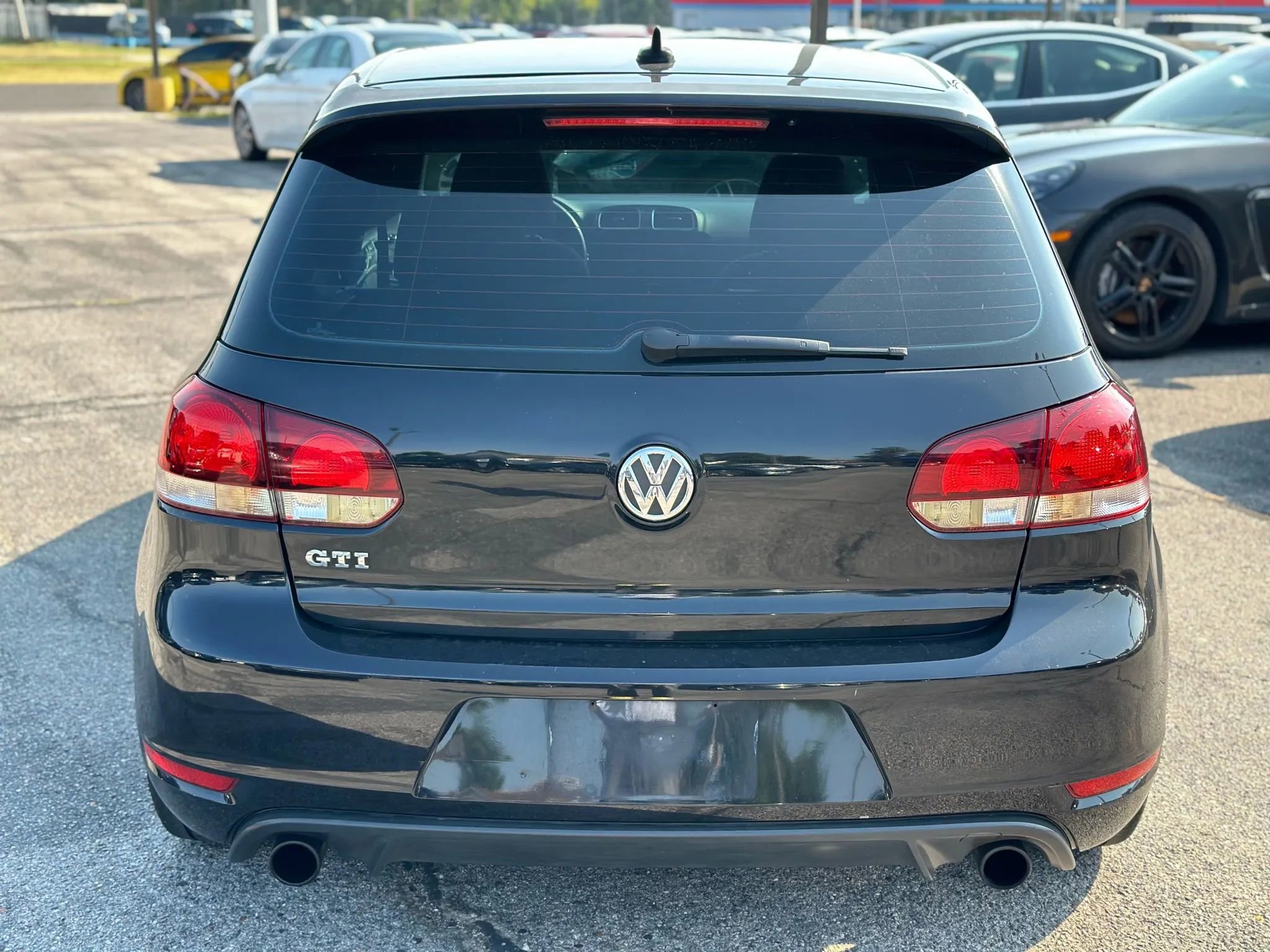 Used 2012 Volkswagen GTI 2.0T 2-Door image 6