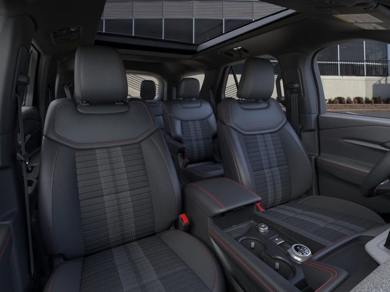 New 2026 Ford Explorer ST-Line w/ ST-Line Street Pack image 10