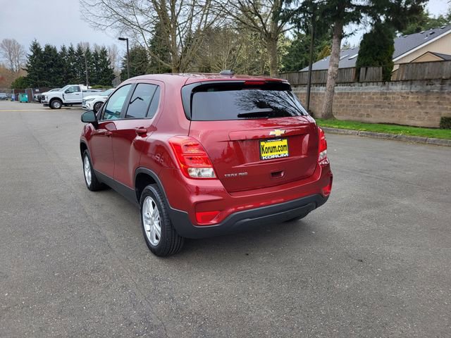 Used 2021 Chevrolet Trax LS w/ Tint and Cruise Package image 3