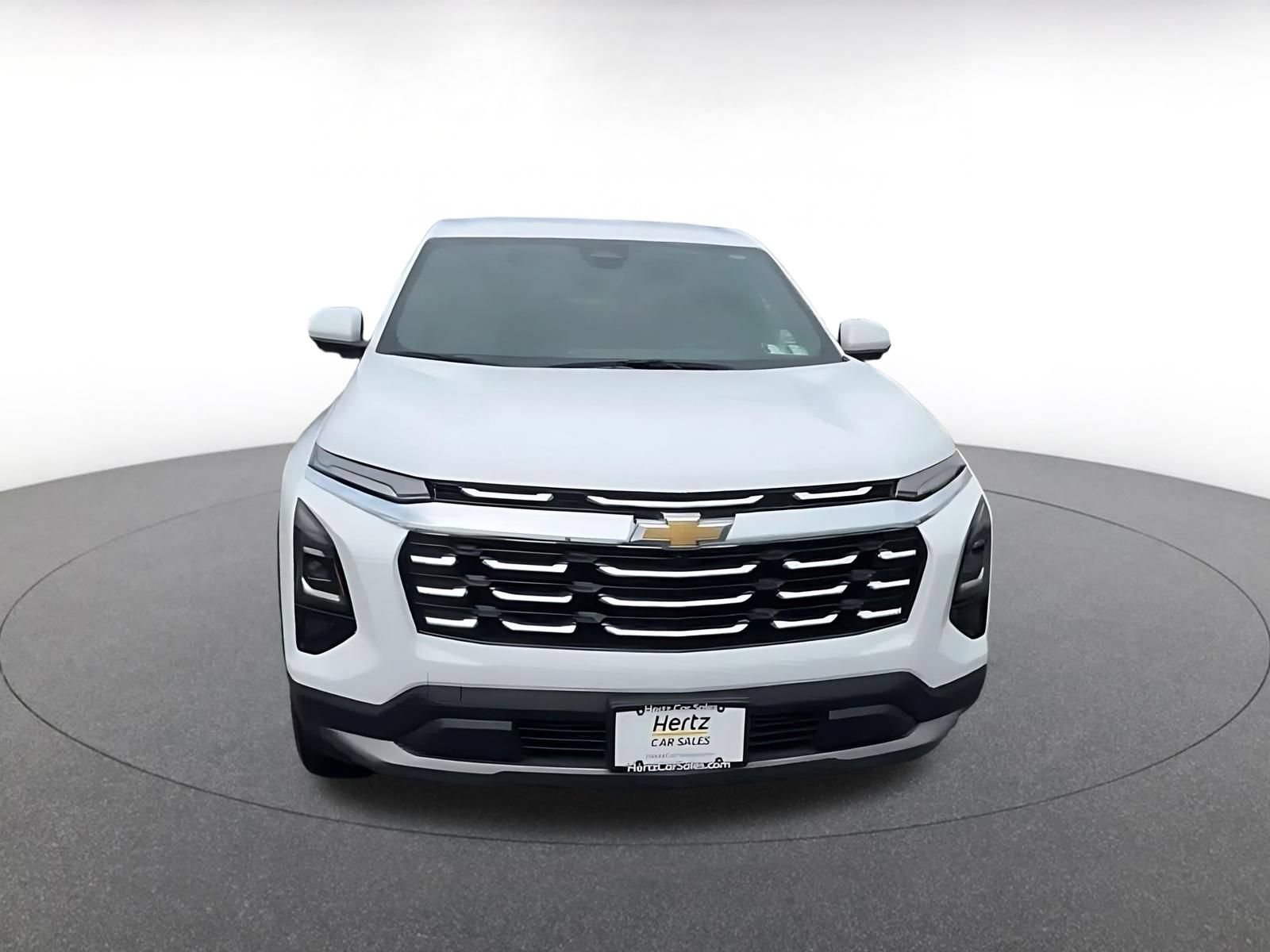 Used 2025 Chevrolet Equinox LT FWD image 5