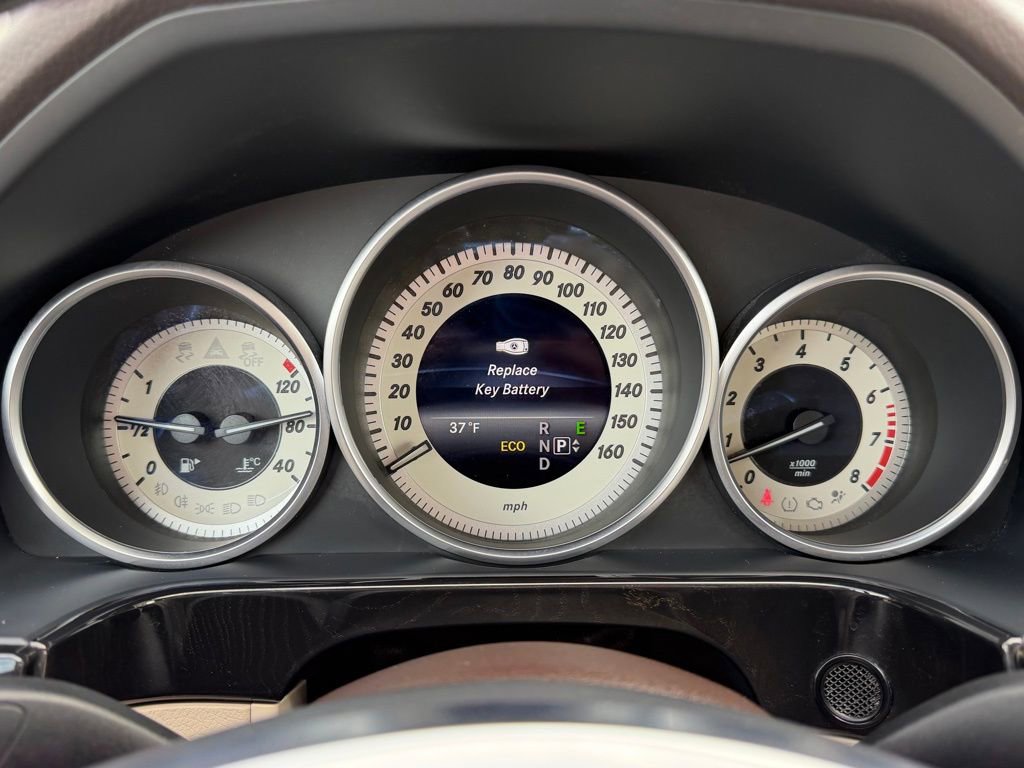 Used 2014 Mercedes-Benz E 350 Sedan image 41