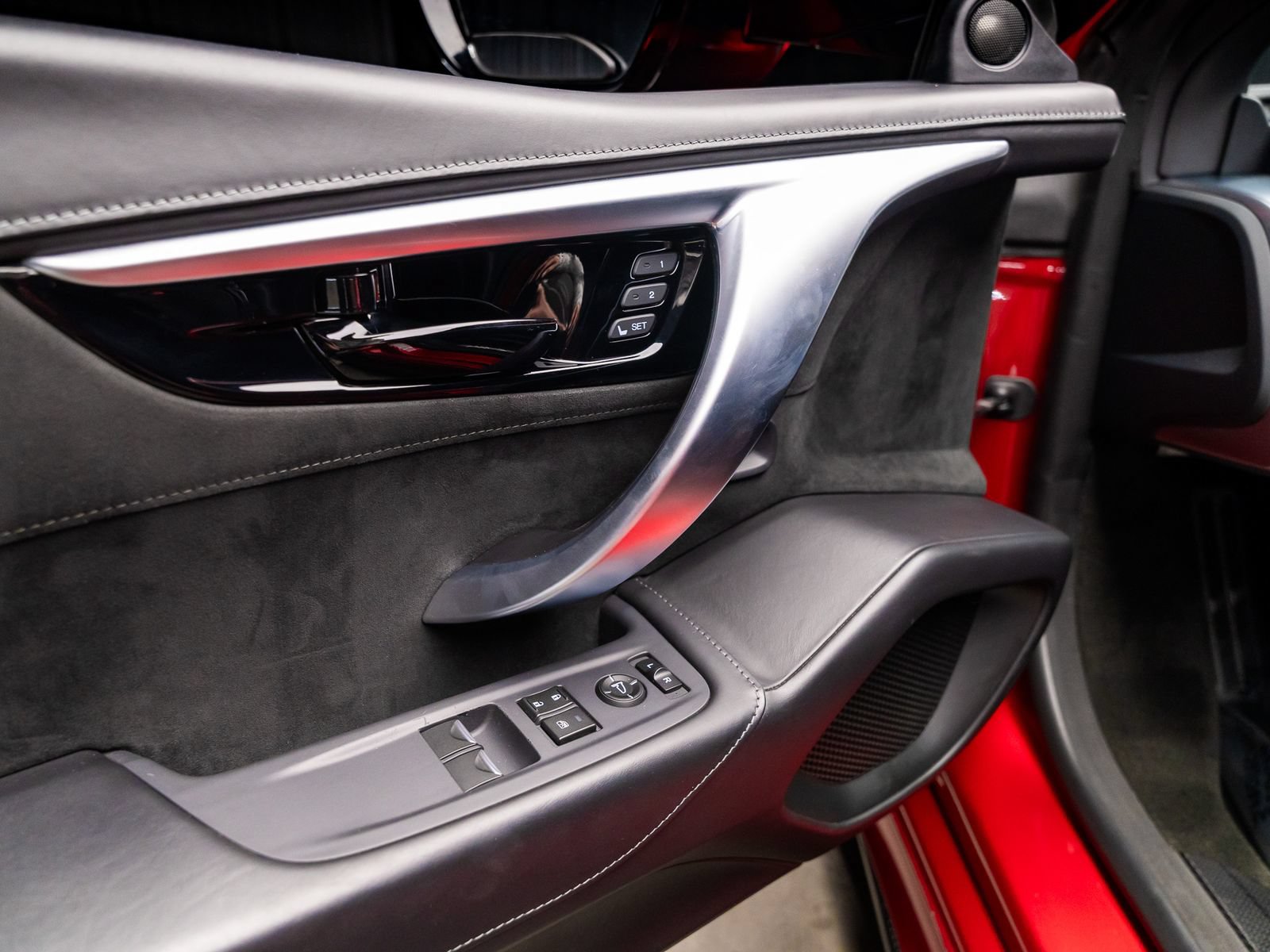 Used 2017 Acura NSX AWD/4WD image 61