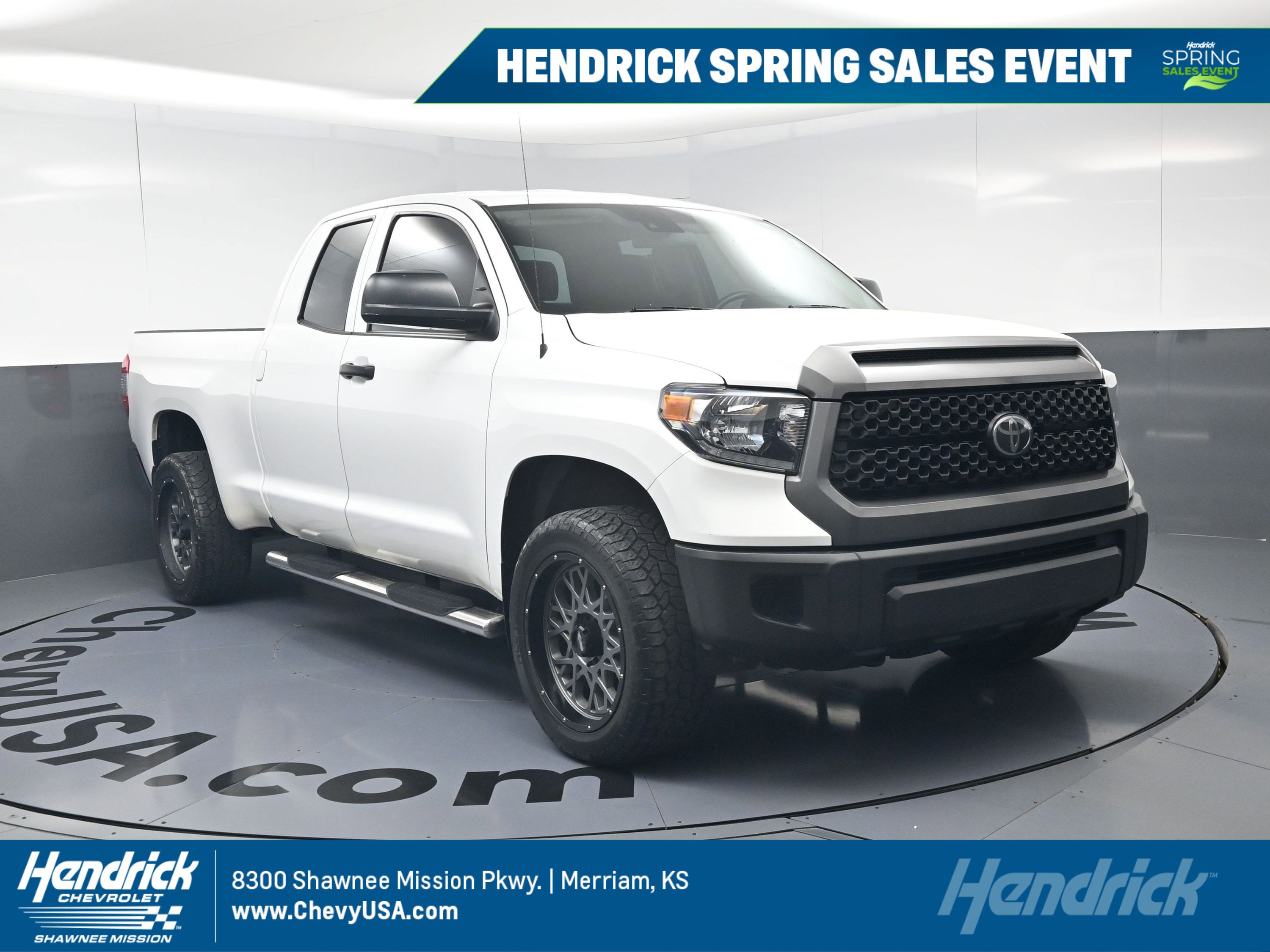 Used 2018 Toyota Tundra SR image 1