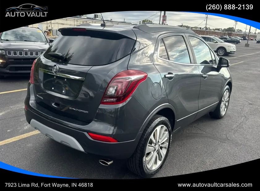 Used 2017 Buick Encore Preferred FWD image 2