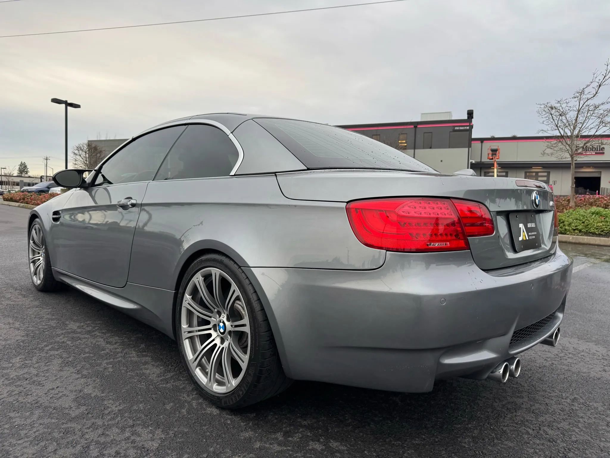 Used 2009 BMW M3 Convertible image 11