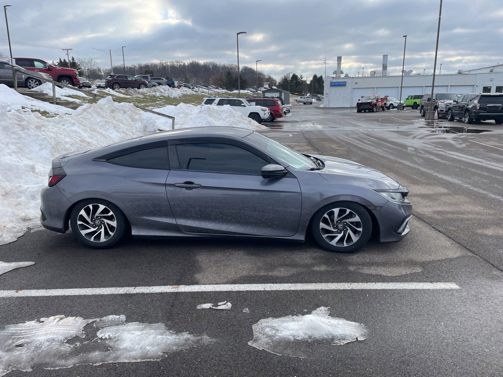 Used 2019 Honda Civic LX image 2