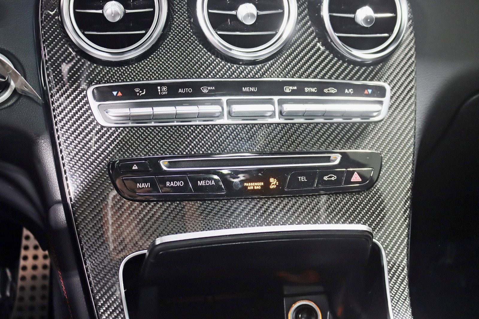 Used 2019 Mercedes-Benz GLC 43 AMG 4MATIC image 31
