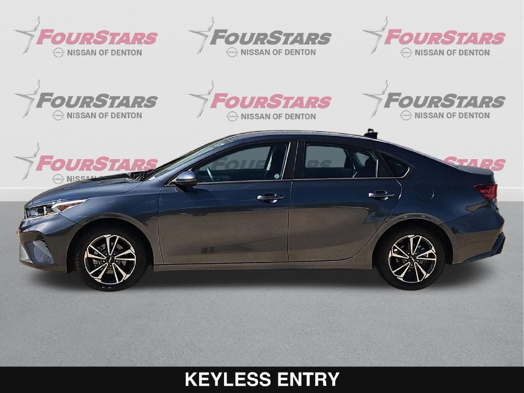 Used 2024 Kia Forte LXS FWD image 8