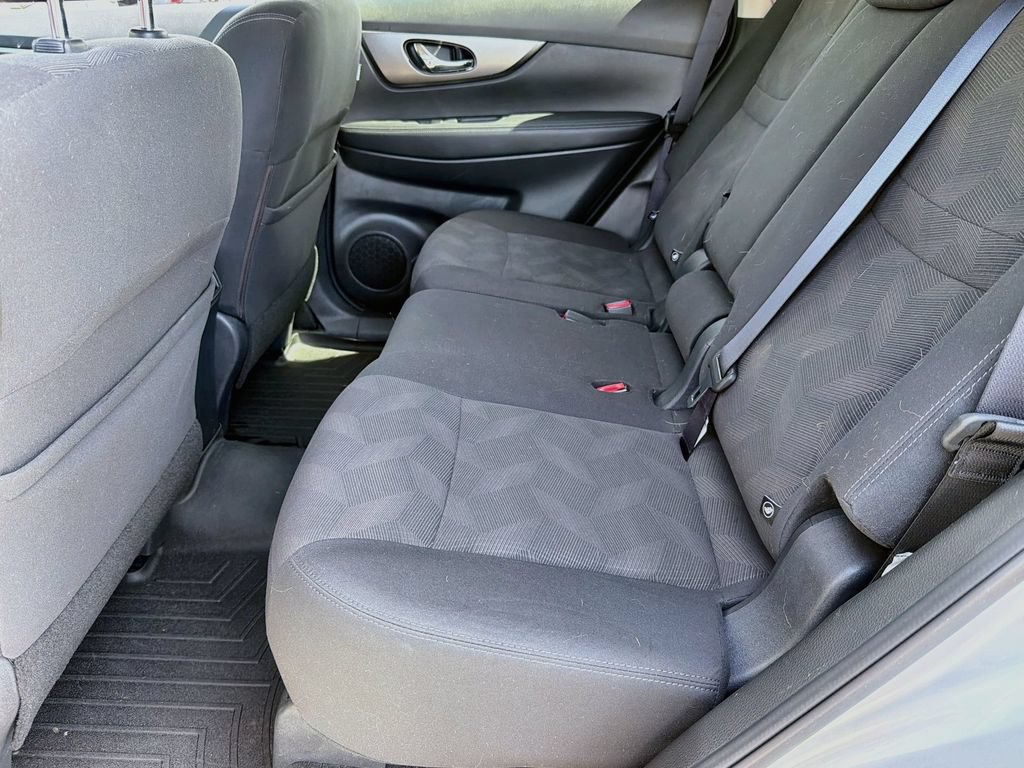 Used 2016 Nissan Rogue S w/ Appearance Package AWD/4WD image 24