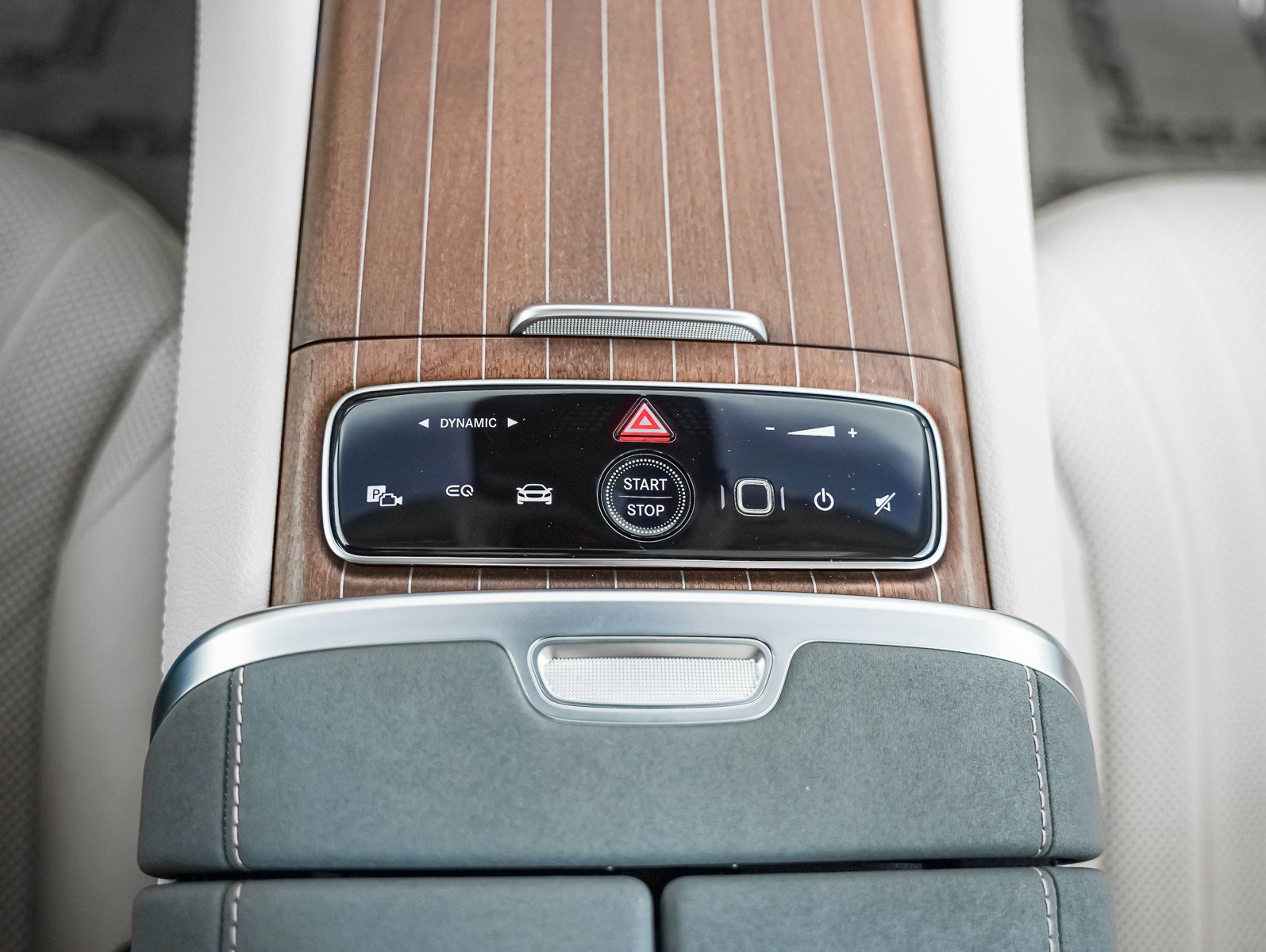 Certified 2023 Mercedes-Benz EQS 580 4MATIC Sedan image 18