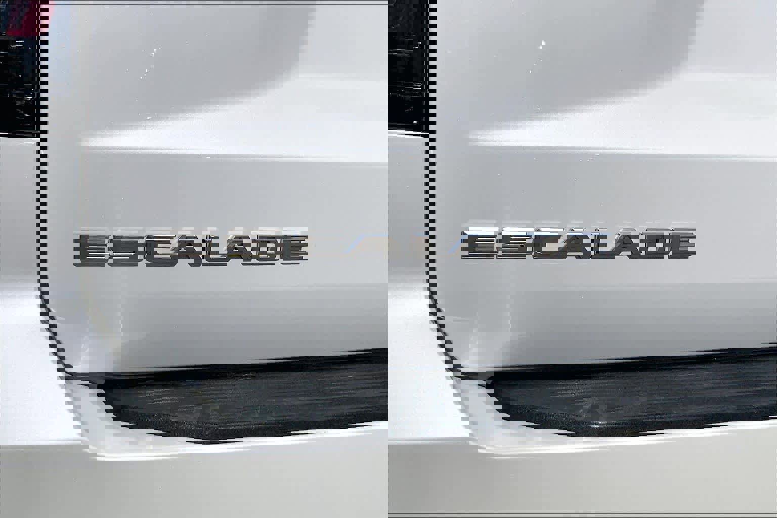 Used 2022 Cadillac Escalade Sport RWD image 31