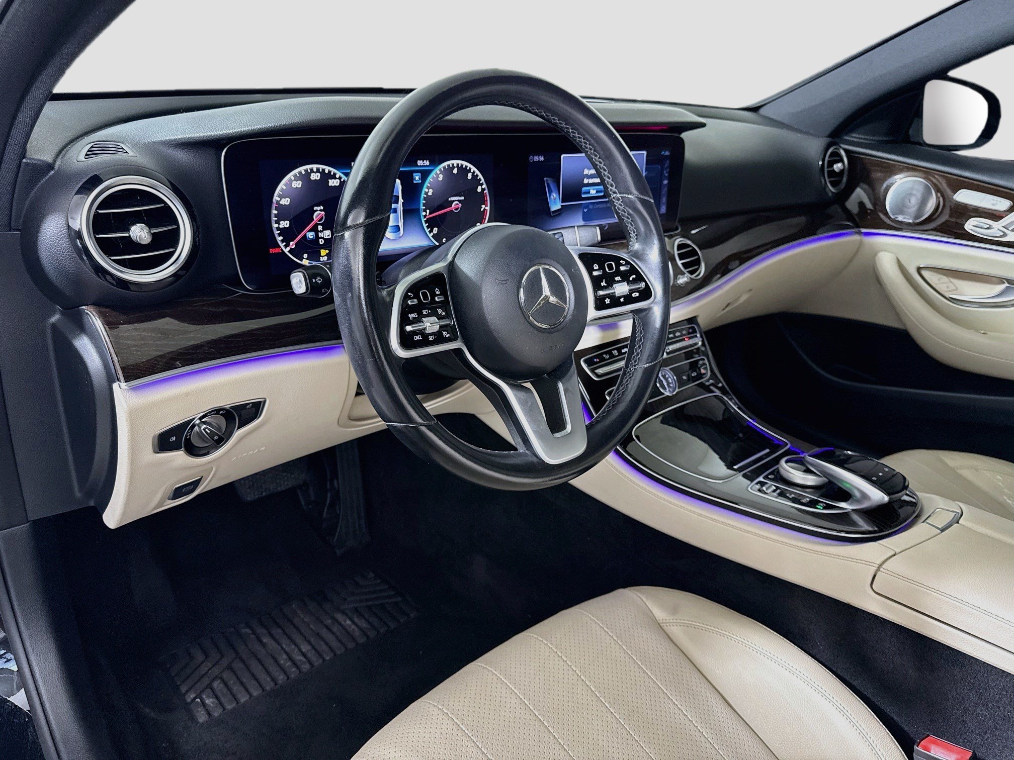 Used 2019 Mercedes-Benz E 300 w/ Premium 1 Package image 23