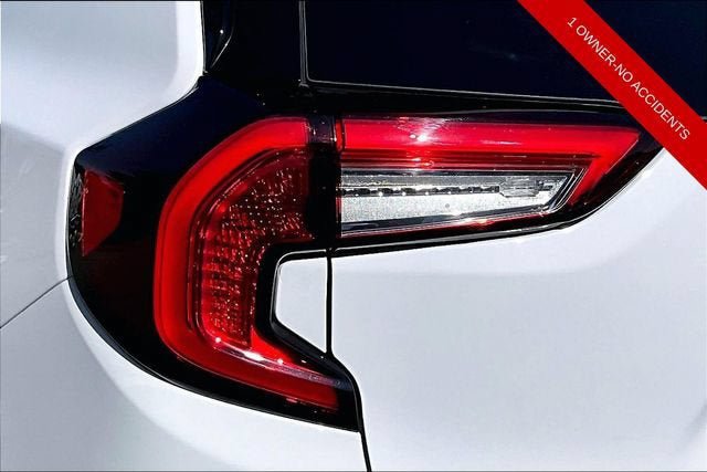 Certified 2024 GMC Terrain AT4 w/ Tech Package AWD/4WD image 30