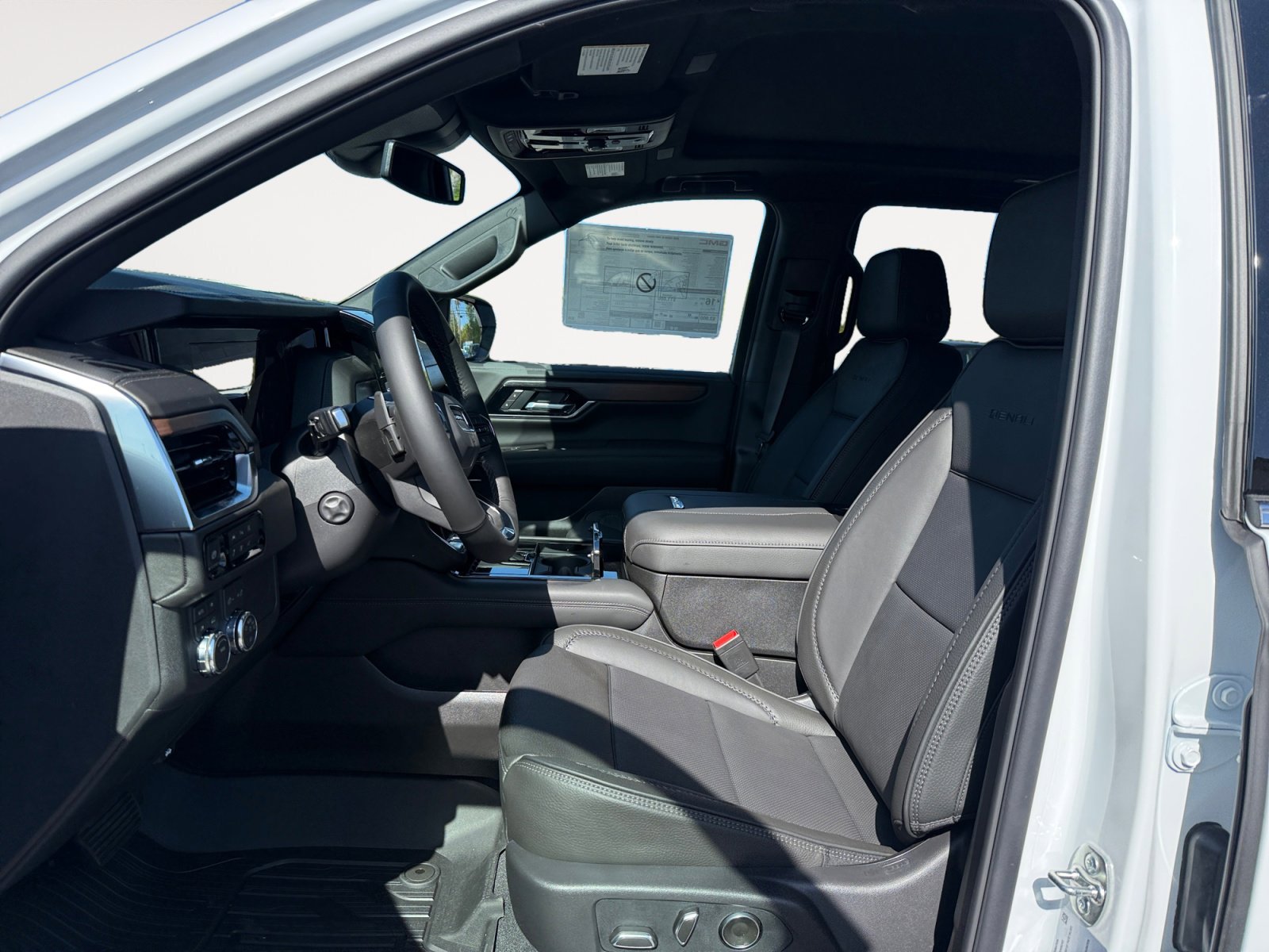 New 2026 GMC Yukon XL Denali w/ Sun & Power Step Package image 10