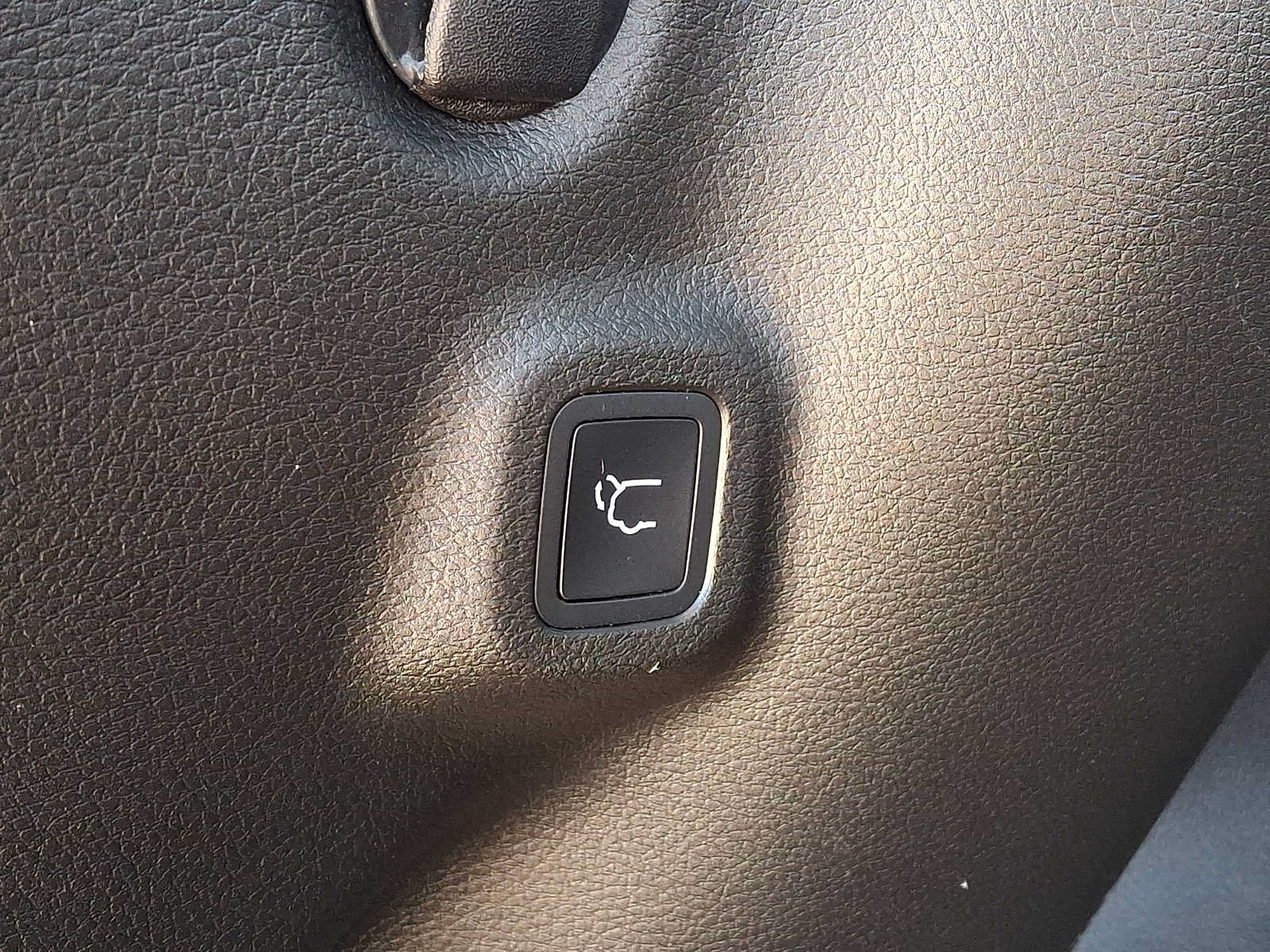 Used 2022 Jeep Compass Latitude AWD/4WD image 31