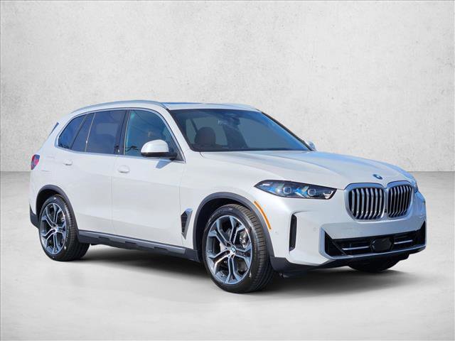 New 2026 BMW X5 xDrive50e w/ Premium Package image 7