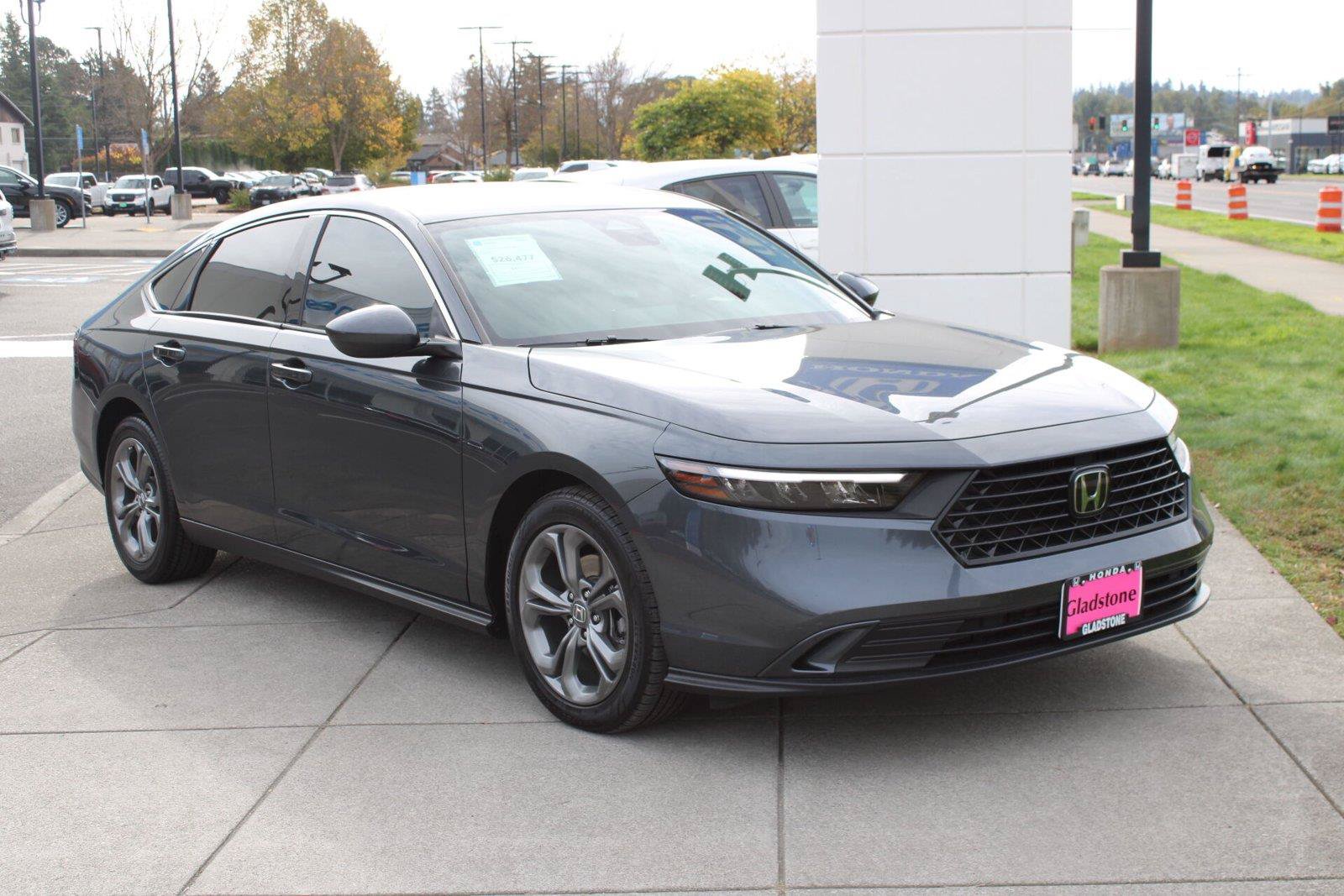 Used 2024 Honda Accord EX image 6