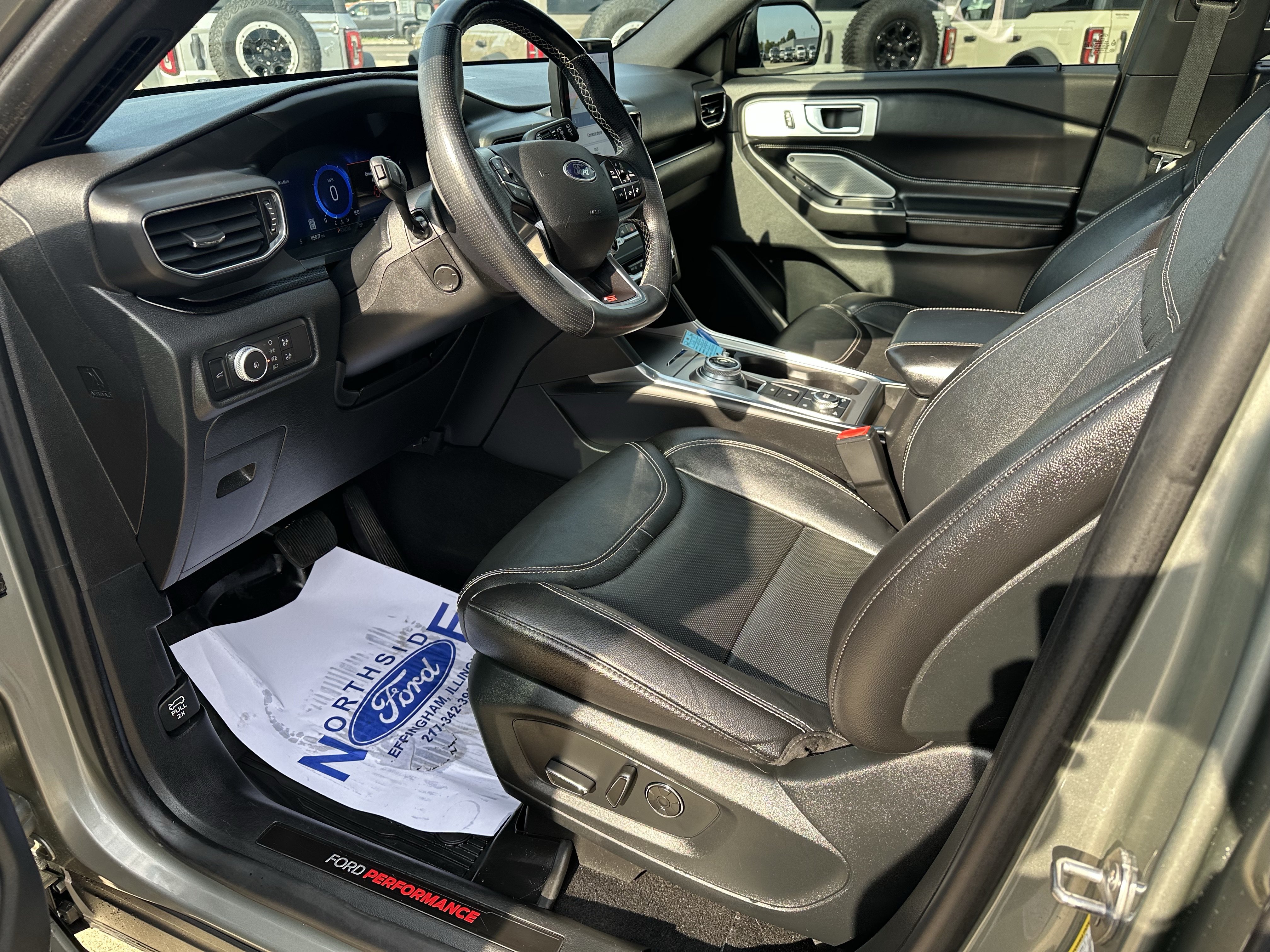Used 2020 Ford Explorer ST w/ ST Street Pack AWD/4WD image 9
