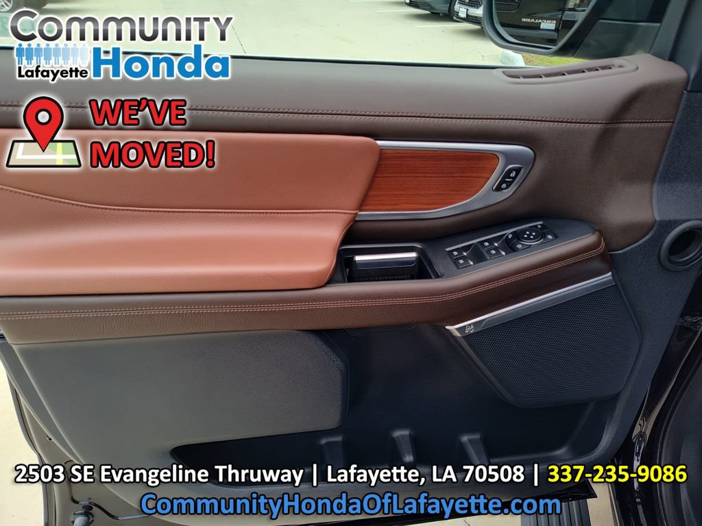 Used 2025 Ford Expedition Max King Ranch AWD/4WD image 23