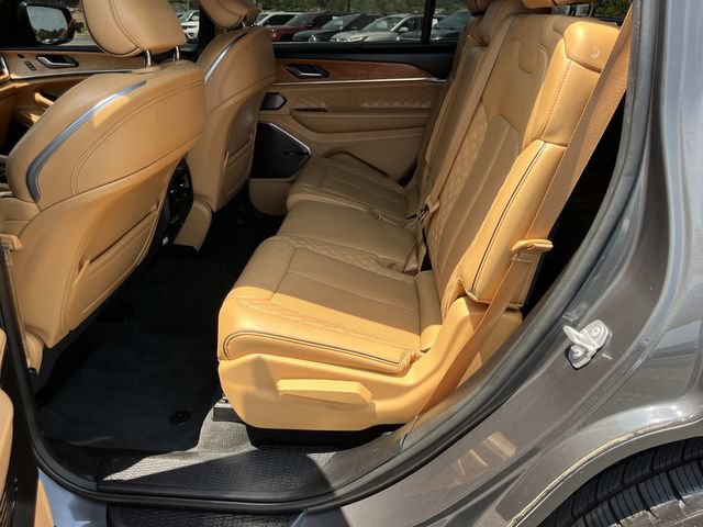 Used 2022 Jeep Grand Cherokee L Summit AWD/4WD image 19