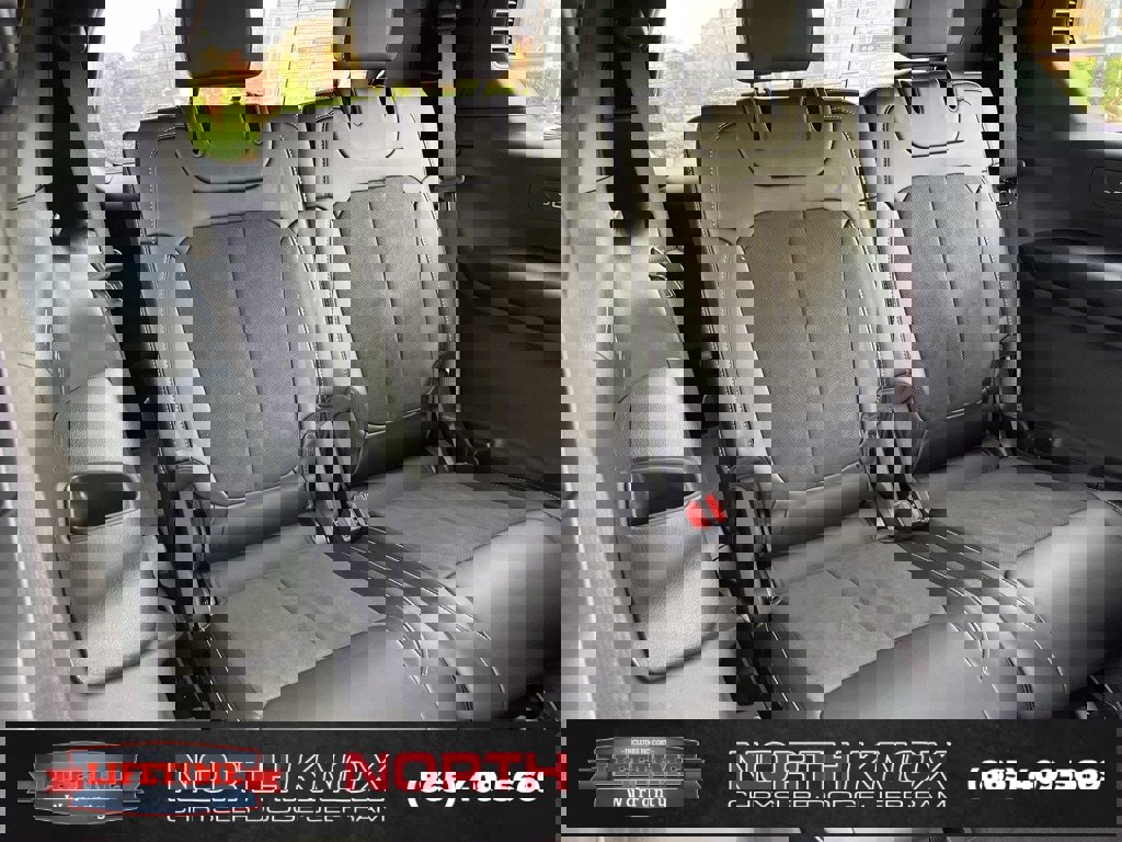 New 2025 Jeep Grand Cherokee L Altitude image 26