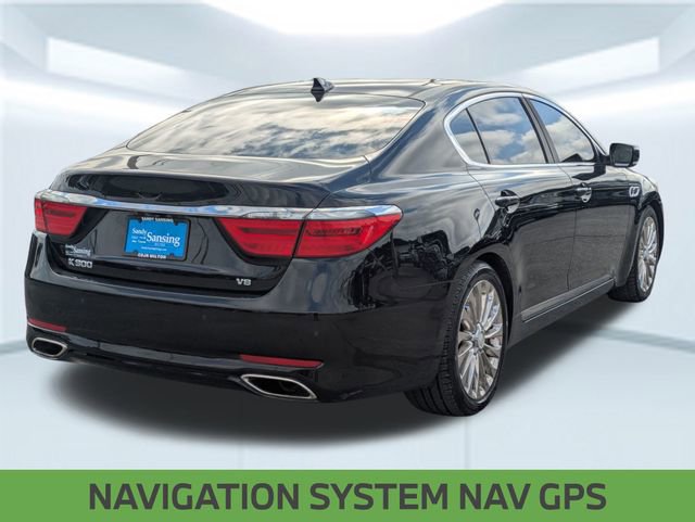 Used 2017 Kia K900 Luxury w/ VIP Plus Package image 5