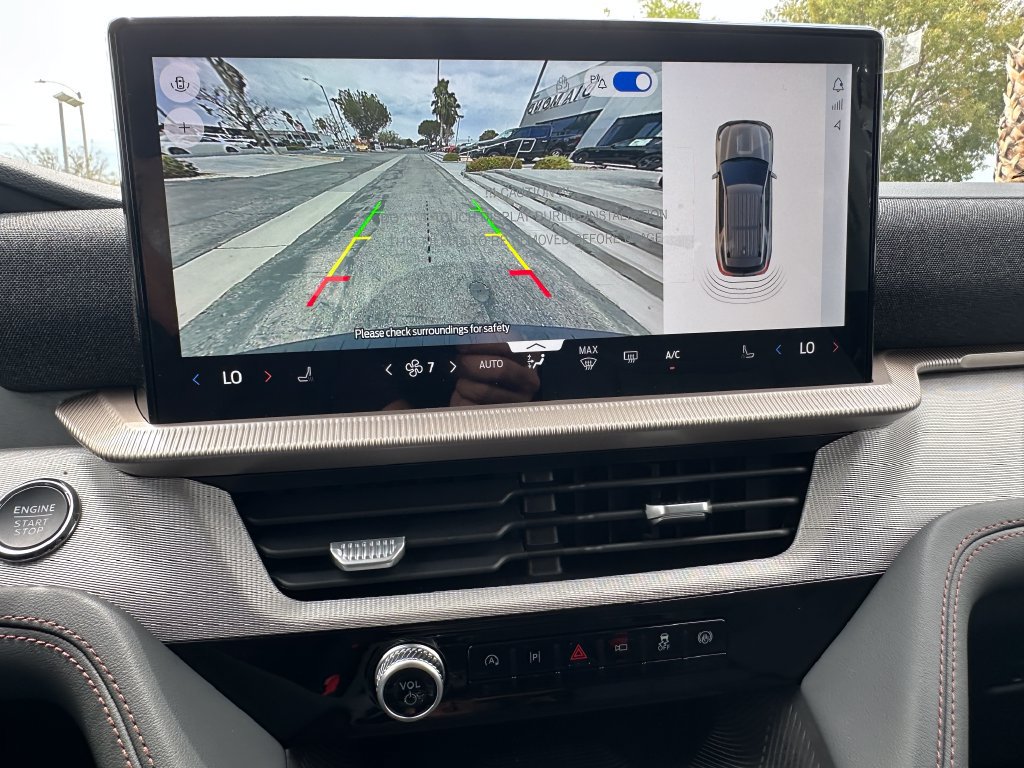 New 2026 Ford Explorer Active RWD image 31