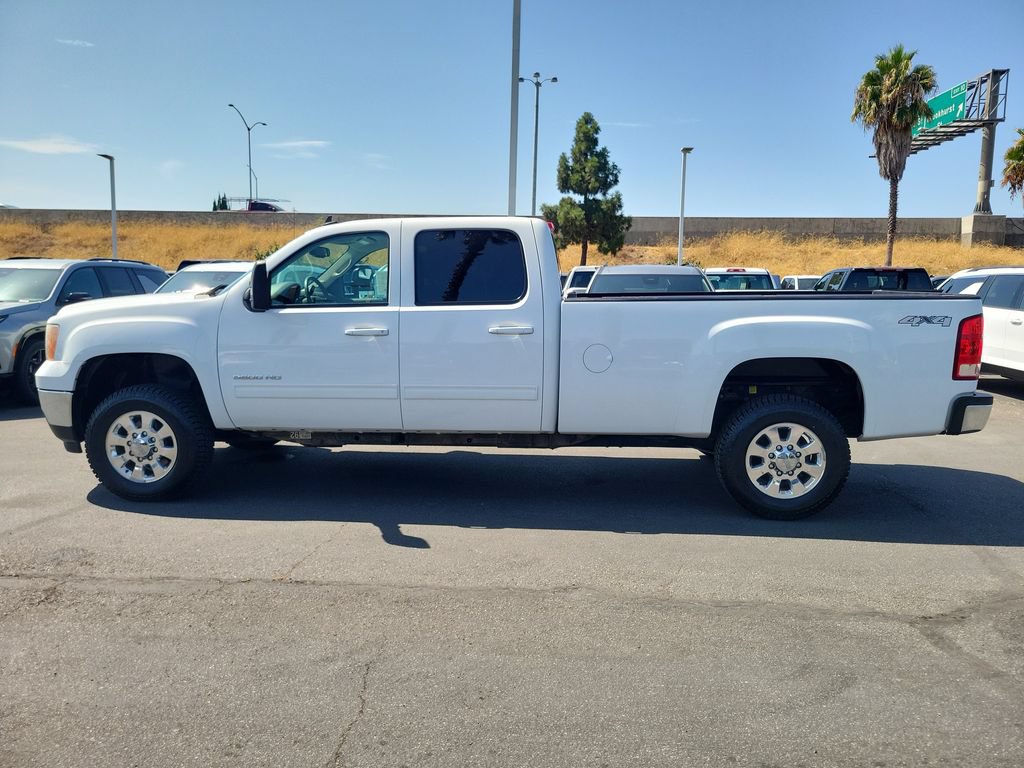 Used 2013 GMC Sierra 3500 SLT w/ SLT Convenience Package AWD/4WD image 30