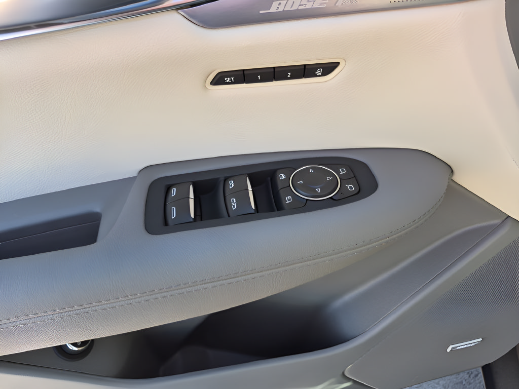New 2026 Cadillac XT5 Premium Luxury w/ Driver Assist Package FWD image 31