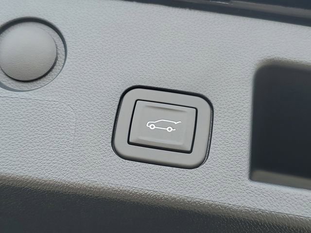 New 2026 GMC Terrain Elevation w/ Elevation Premium Package AWD/4WD image 31