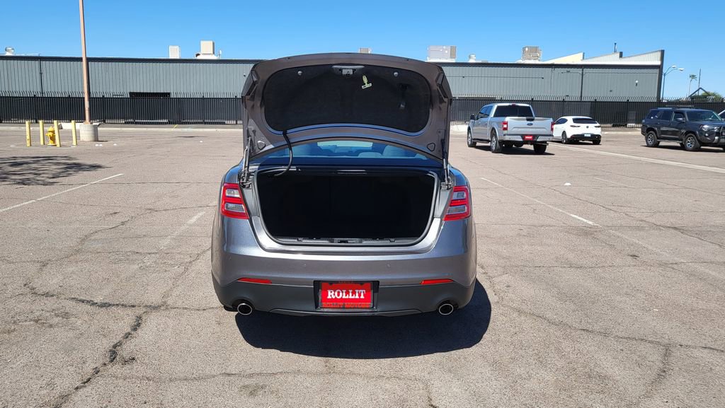 Used 2013 Ford Taurus SEL image 13