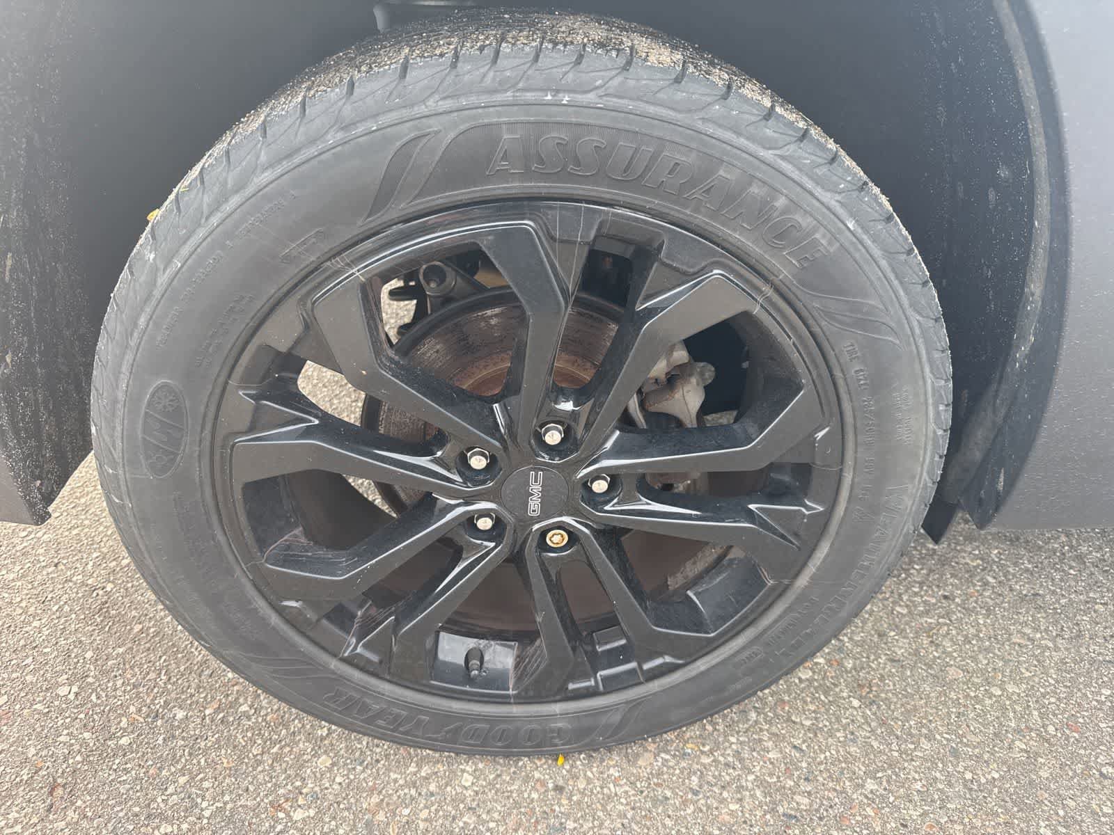 Used 2019 GMC Terrain SLE w/ Driver Convenience Package FWD image 10