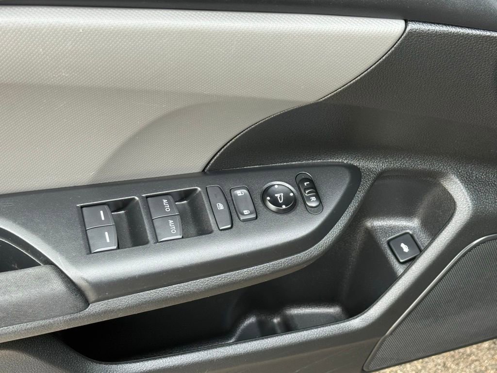 Used 2019 Honda Civic LX image 15