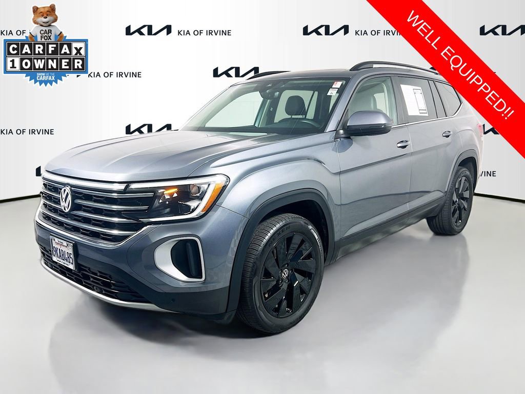 Used 2024 Volkswagen Atlas SE FWD image 3