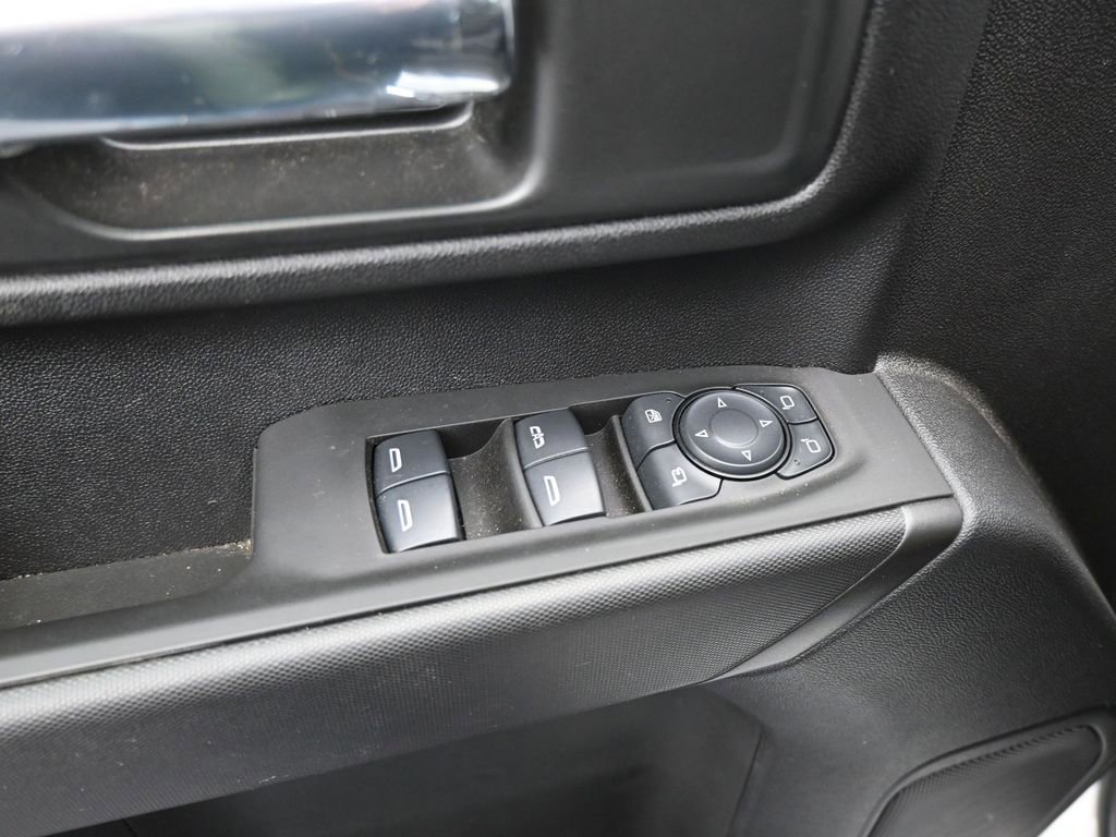 Used 2025 GMC Sierra 3500 Pro w/ 1SA Pro Safety Plus Package AWD/4WD image 10