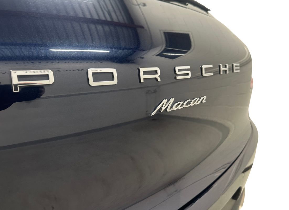 Used 2018 Porsche Macan image 6