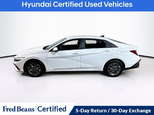 Certified 2024 Hyundai Elantra SEL FWD image 5