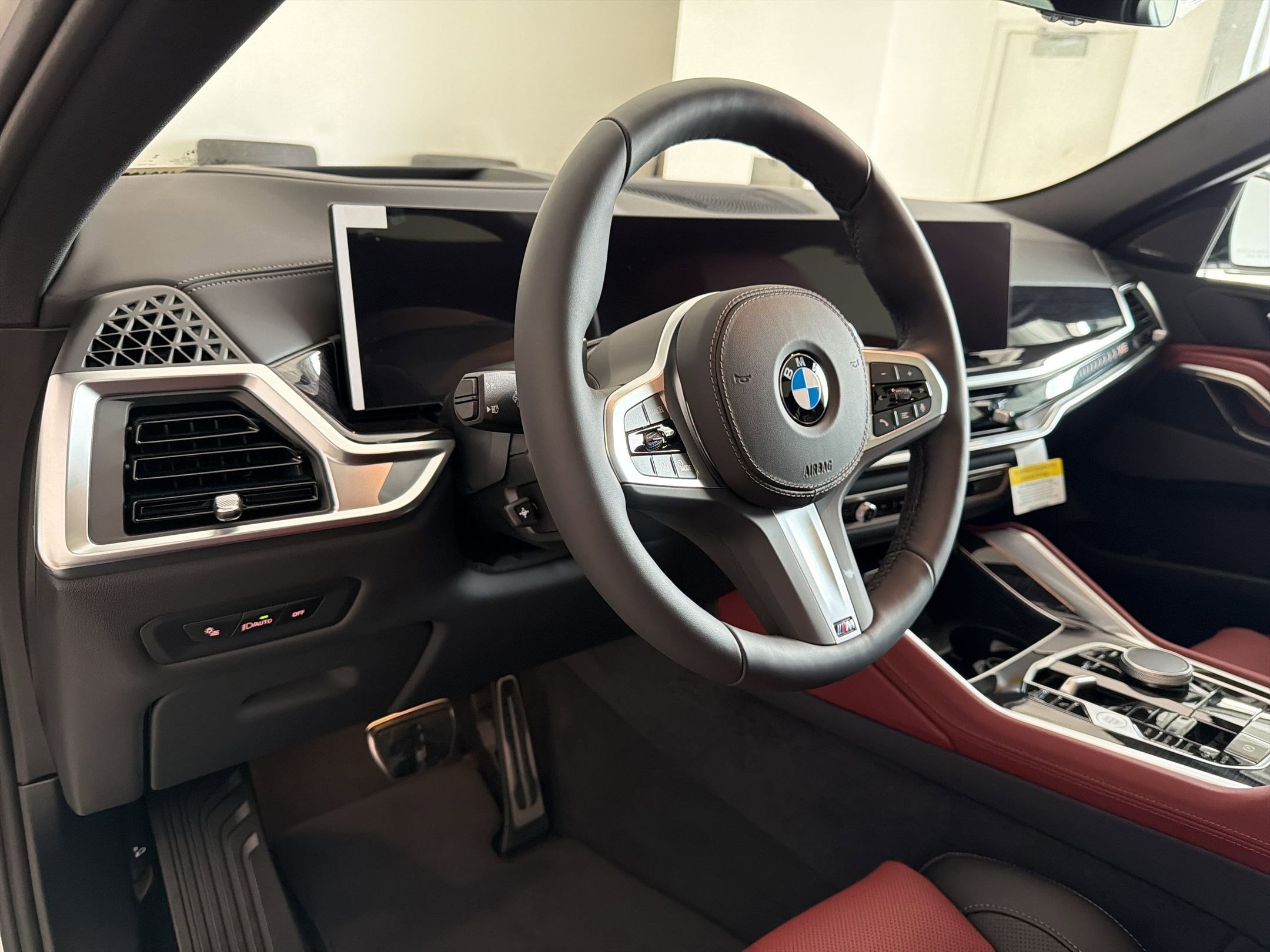 New 2026 BMW X6 xDrive40i w/ Premium Package image 4
