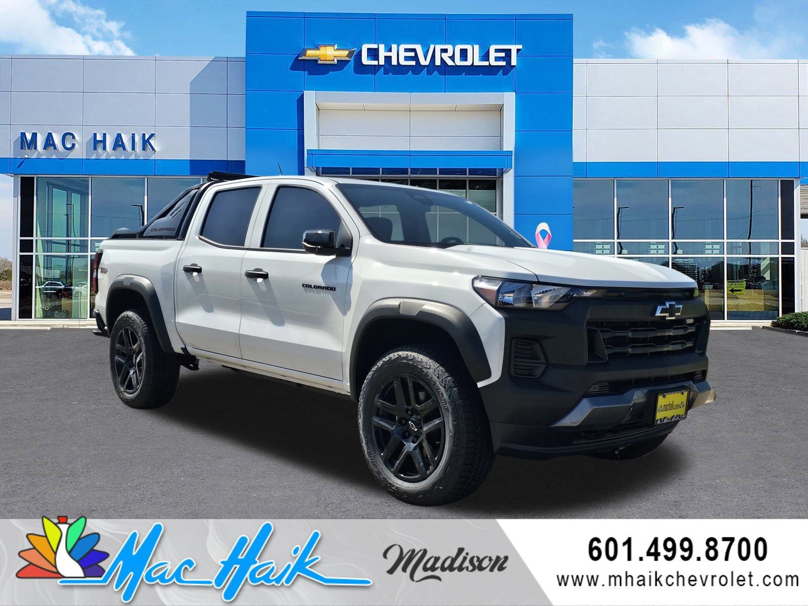 New 2025 Chevrolet Colorado Trail Boss w/ Midnight Edition image 1