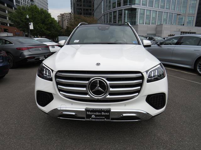 Used 2025 Mercedes-Benz GLS 450 4MATIC image 6