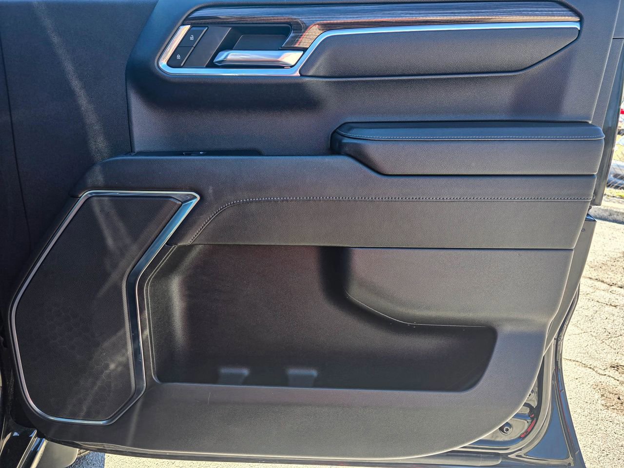Used 2023 Chevrolet Silverado 1500 LT Trail Boss image 36