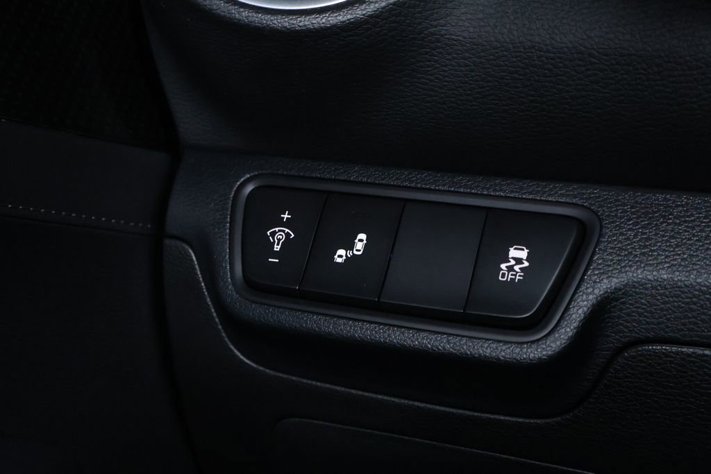 Used 2024 Kia Forte GT w/ GT2 Package image 26