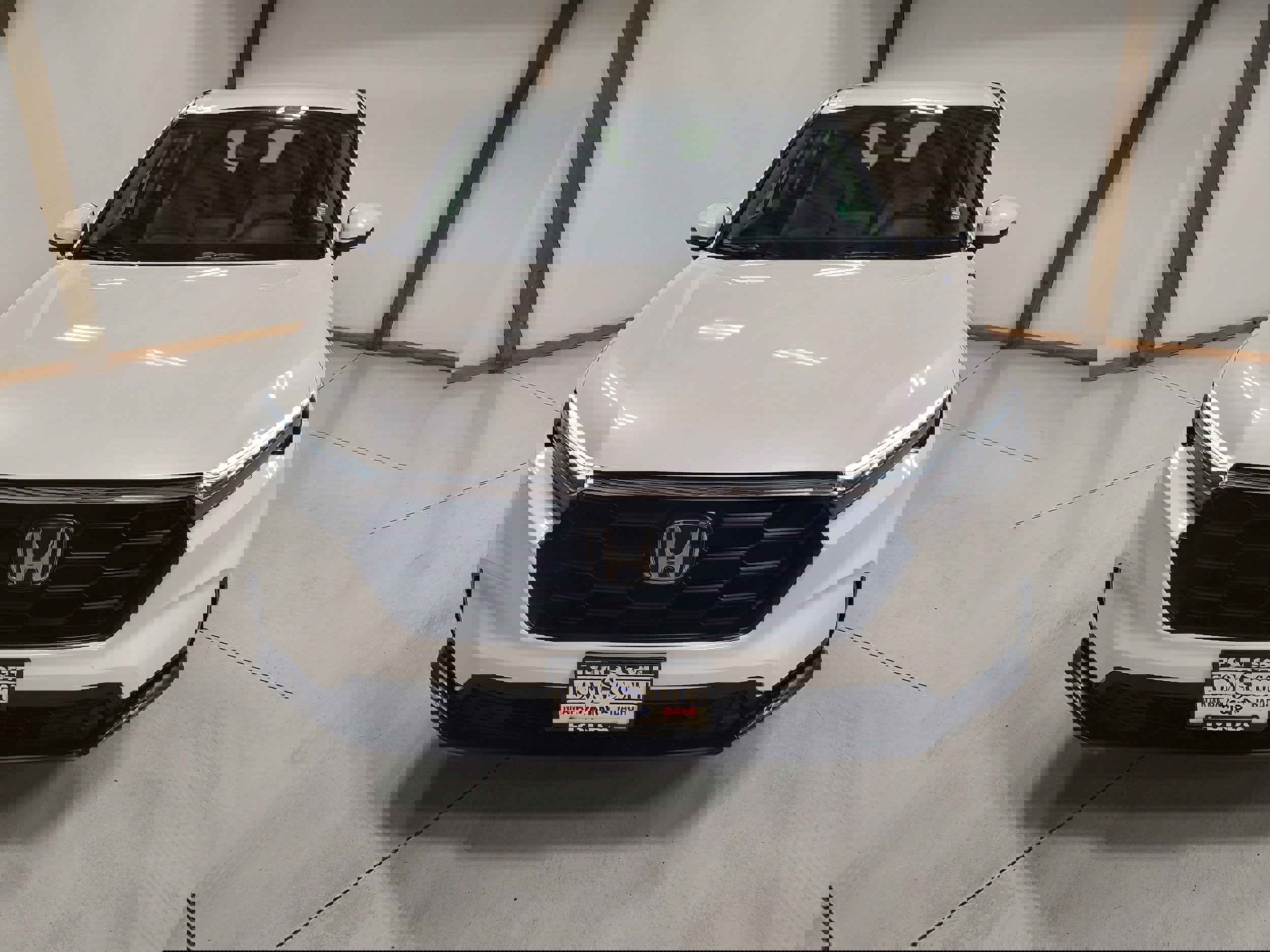 Used 2023 Honda CR-V LX image 3