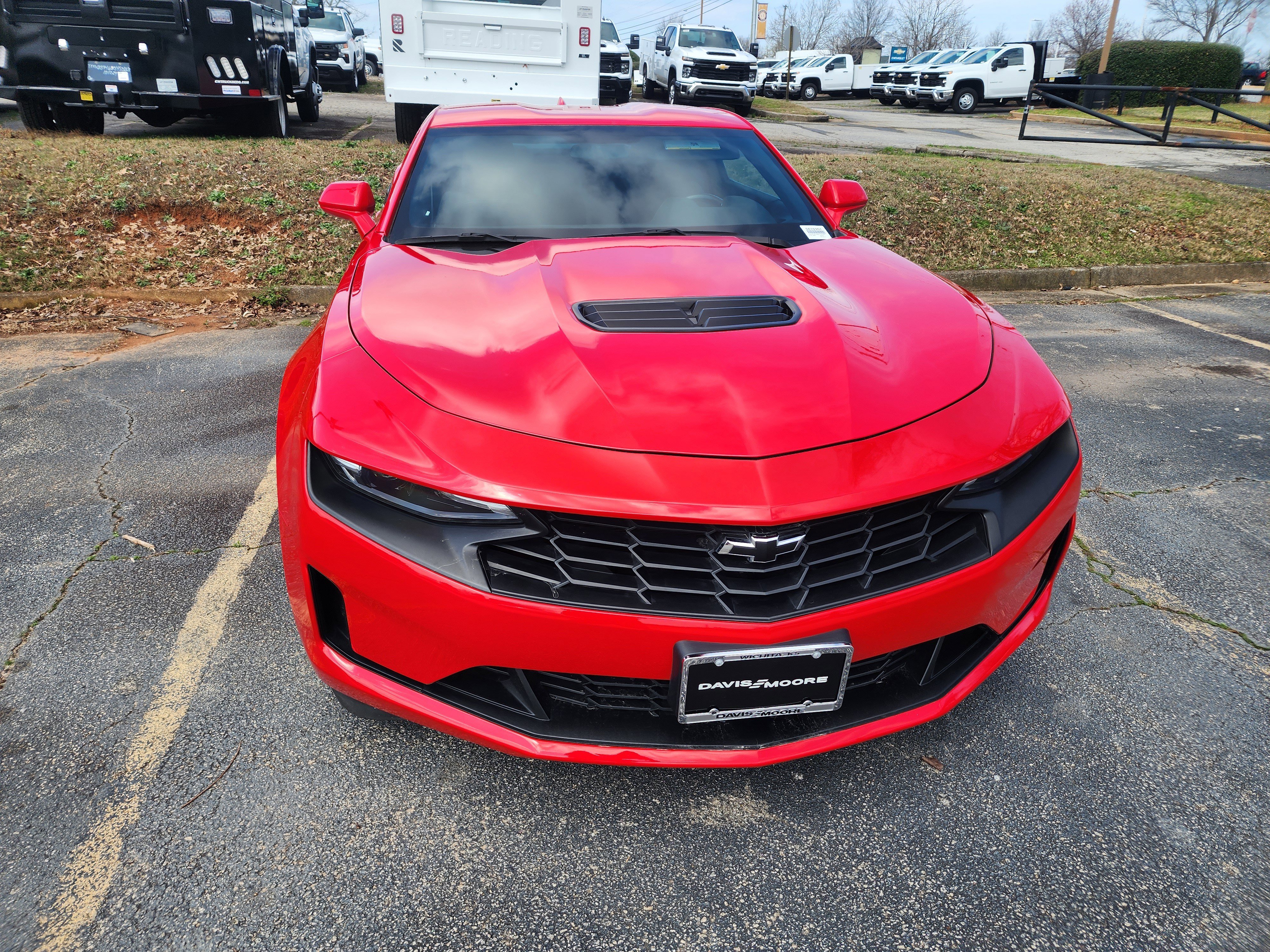 Used 2022 Chevrolet Camaro LT w/ Technology Package image 2