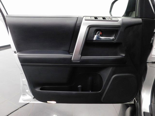 Used 2021 Toyota 4Runner SR5 Premium image 23